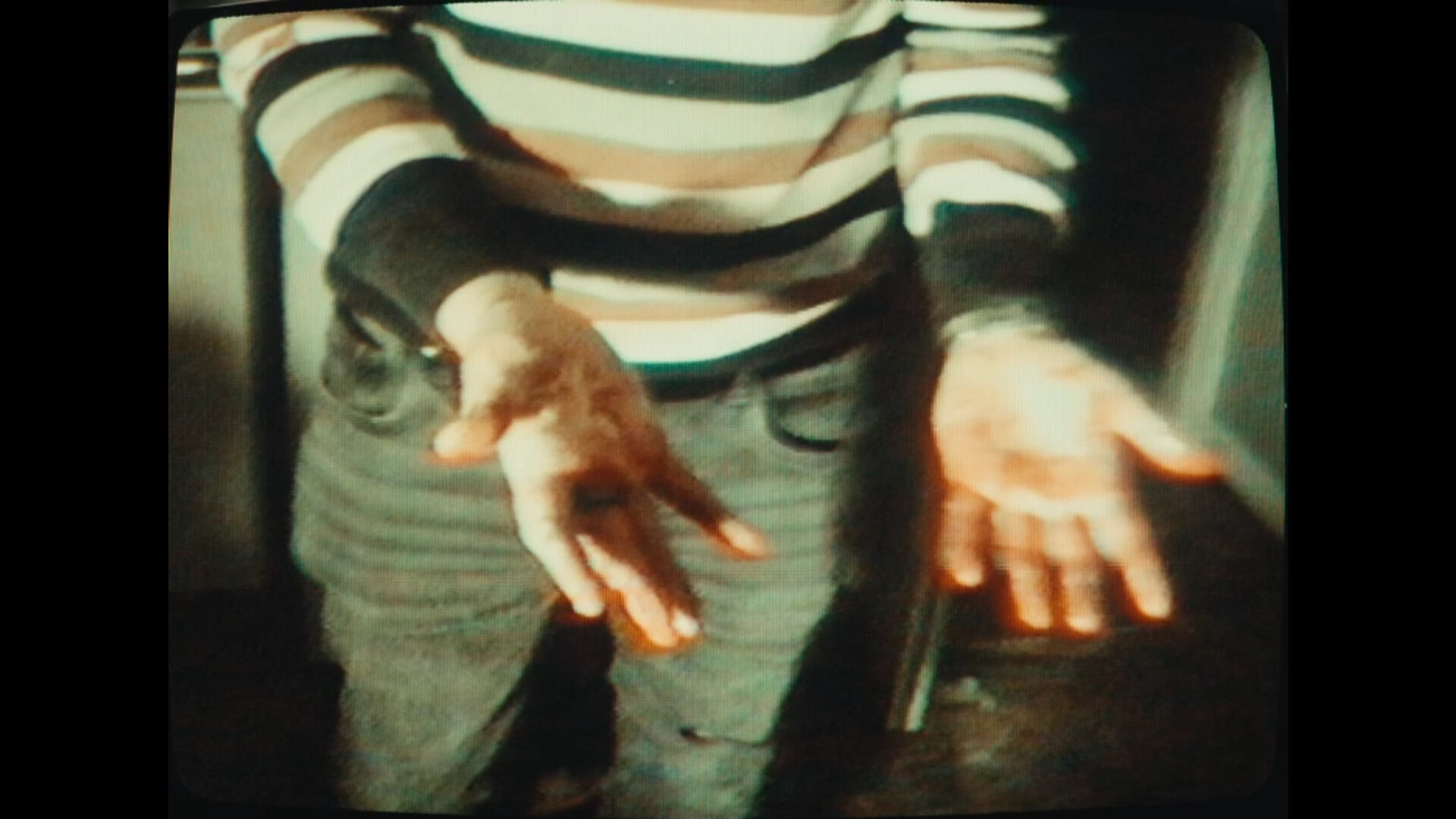 《录像怪谈/Dead Format》PC英文版下载-含Build.21160430-Ai创业网